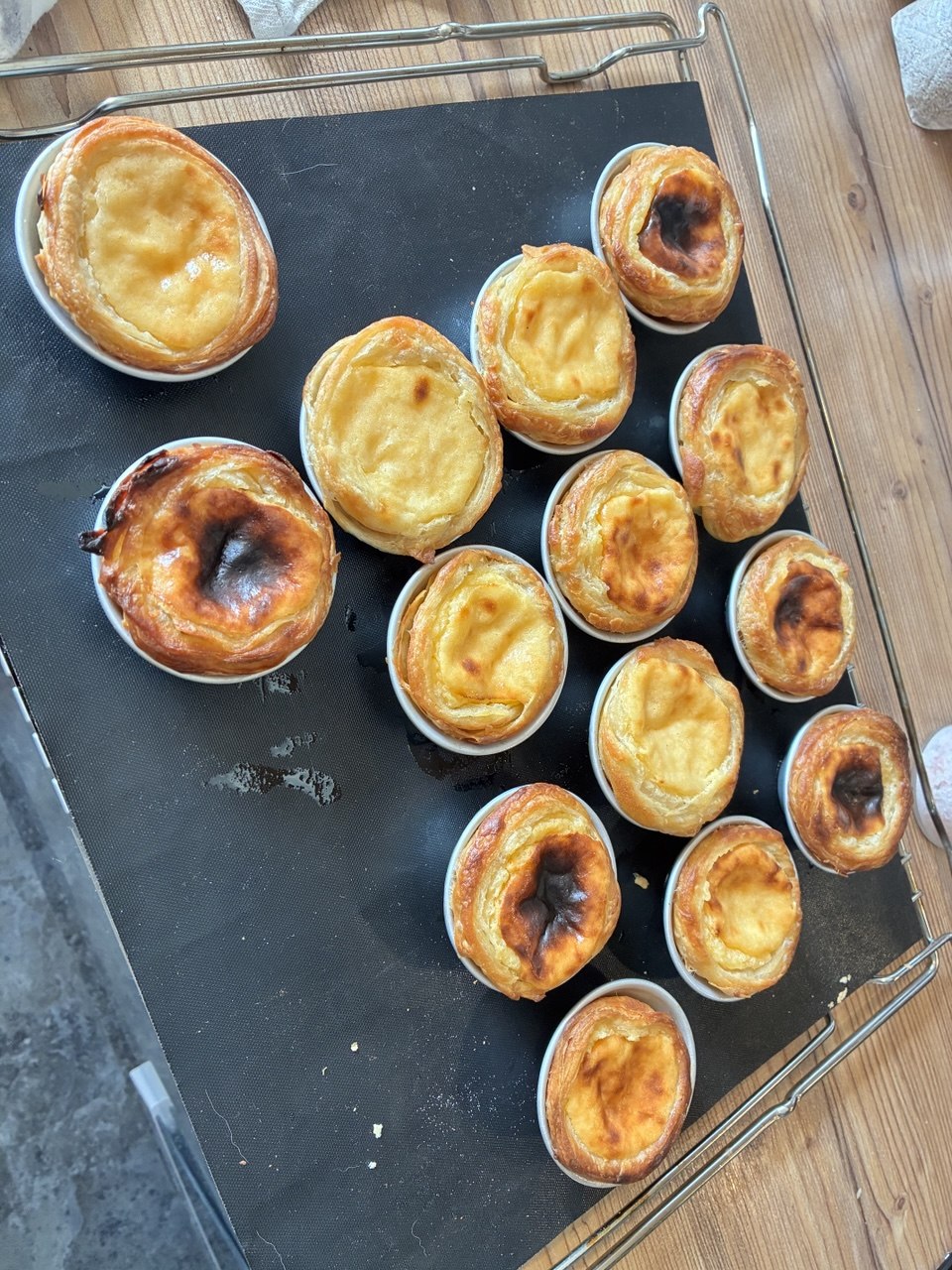 pastel-de-nata-baking